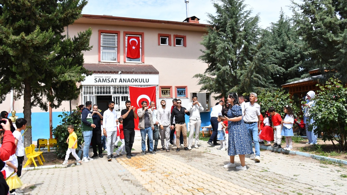 23 Nisan Neşesi Babalarla Katlandı!